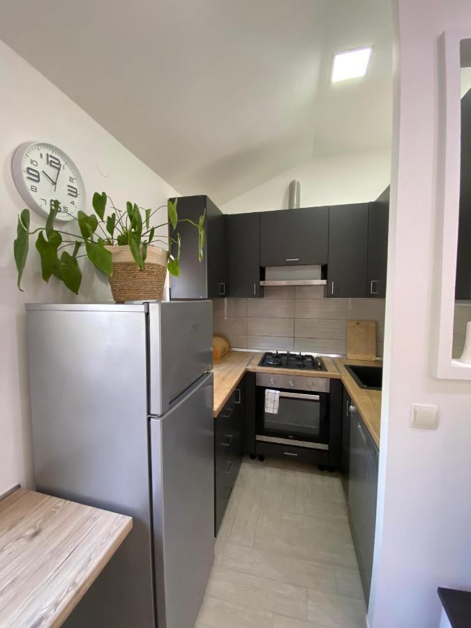 Appartement Apartman Cukar II Pula Extérieur photo